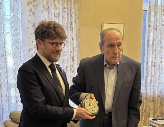 ՀՀ Առաջին նախագահն իր առանձնատանը հյուրընկալել է Հայաստանում Ֆրանսիայի արտակարգ և լիազոր դեսպանին