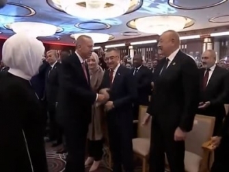 Նա պարտք ու պարտավորություն ունի, որը չի կարող չկատարել