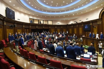 Հայկական գլուխկոտրուկ` փոքրամասնության իշխանությու՞ն, թե՞ մեծամասնության ընդդիմություն