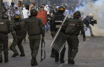 Վենեսուելայում պետությունը վաղուց նույնացվել էր ռեժիմի հետ