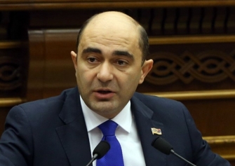 Էդմոն Մարուքյան. Սոցիալ-տնտեսական ծրագրերը բավարար չեն մարդկանց վիճակը հարթելու համար