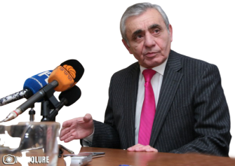 «Երբ բարձ­րաս­տի­ճան պաշ­տո­ն­յան հարց­նում է` կոմ­պո­զի­տո­րը  պետք է փո՞ղ ստա­նա, սա ար­դեն մտա­ծե­լա­կեր­պի խն­դիր է»