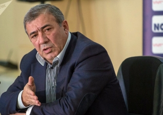 Կարծում եք` կառչա՞ծ եմ ֆուտբոլի ֆեդերացիայի նախագահի պաշտոնից. Հայրապետյան