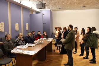 Հազարաշեն՝ դիրքերում