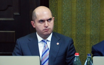 Արմեն Աշոտյանը մեկնել է Ֆրանսիա