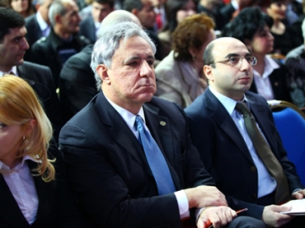 Ասում են...