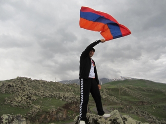 Պիտի հզորանանք մտքով, գիտելիքով, զենքով