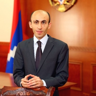 Արտակ Բեգլարյան. Մարդու իրավունքների միակ պաշտպանները մեր դիրքապահներն են: Ձեր ցավը տանեմ, տղերք