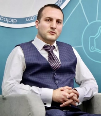 «Սաղմոսագետ ստատուսագիրն» արթնացավ. քաղաքացիական պատերազմի ստարտը տրված է