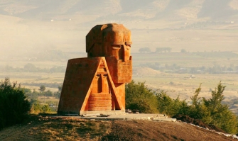 Ծանր մար­տեր են նաև դի­վա­նա­գի­տա­կան հար­թա­կում