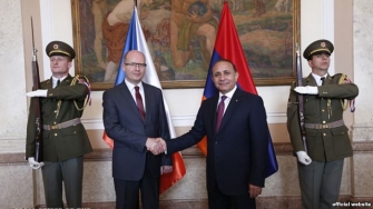 Պրահայում հանդիպել են Չեխիայի և Հայաստանի վարչապետները