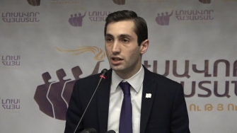 Դավիթ Խաժակյան. Արսեն Թորոսյանն այս իշխանությունների սիմվոլն է` դիլետանտ, մեծամիտ և ինքնահավան