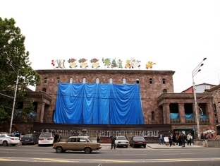Պայքարում են, որ «Փակ շուկան» վերածվի «Սիթիի»