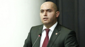 Առաջատար ղեկավարներ՝ պետական և մասնավոր հատվածի համար