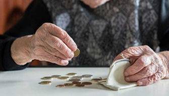 Հարգելի թոշակառուներ, չե՞ք ուզում նկարագրված շահառուների հաշվին գոնե մի քիչ ավելացվի ձեր աղքատիկ թոշակը