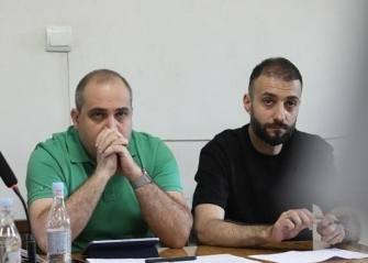 Նարե՜կ, խնդրում եմ՝ դադարեցրու հացադուլը