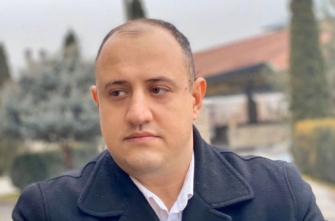 Միհրան Հակոբյան. Ոստիկանությունը մենթանոցի վերածած Նիկոլ Փաշինյանը 