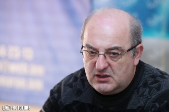 «Ըն­դա­մե­նը ընդ­դի­մու­թ­յու­նը պետք է գրա­գետ գոր­ծըն­թաց ի­րա­կա­նաց­նի, ին­չը չի հա­ջող­վում»