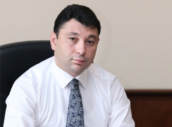 Էդուարդ Շարմազանովը մեկնում է Սանկտ Պետերբուրգ 
