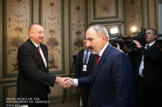 Коммерсантъ-ի անդրադարձը ԱՊՀ նիստում Ալիևի՝ Փաշինյանին պաշտպանելուն