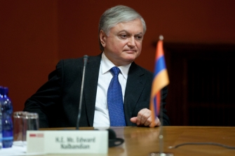 Էդուարդ Նալբանդյանը՝ միջազգային հարաբերություններում
