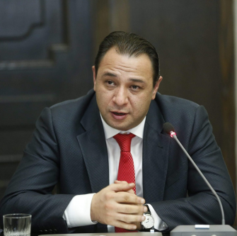 Ի՞նչ եմ ուզում ես