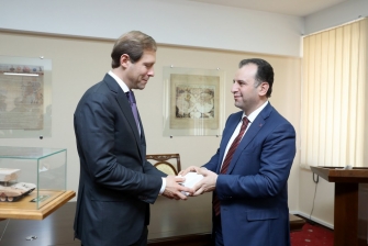 Վիգեն Սարգսյանը հանդիպել է ՌԴ արդյունաբերության և առևտրի նախարարին 