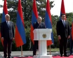 Փաշինյանն ազդարարում է մեծ աղետի մասին