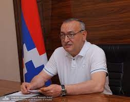 Հիմա էլ Արցախի ԱԺ նախագահն է հայտարարել, որ միանում է Արայիկին