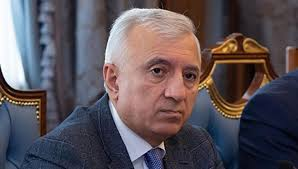Զերծ մնացեք հակառակ տեսակետ ունեցողին նշավակելու գրավչությունից