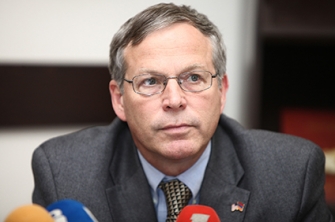 Ջոն Հեֆերնն ափսոսում է