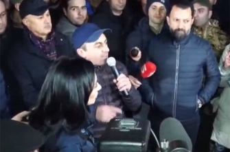 Ակցիայի մասնակիցները ոստիկանապետից բացատրություն են պահանջում