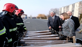 ԱՄՆ դեսպանատունն ԱԻՆ-ին նվիրաբերել է 102 000 դոլարի հրդեհաշիջման պարագաներ
