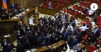 Առաջ են գնում դեպի տիտղոսային ընդդիմության ապալեգիտիմացում