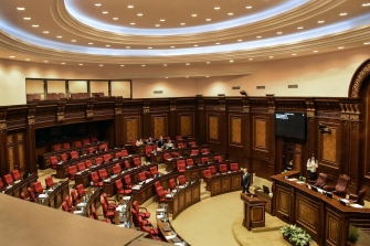 Պարգևավ­ճար՝ խորհր­դա­րան չգա­լու հա­մար