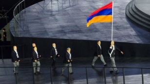 Հանդիսատեսը թշնամաբար է ընդունել հայկական պատվիրակության մուտքը մարզադաշտ