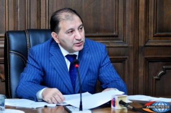 Դժգոհություններ ֆինանսների առաջին փոխնախարարի  գործունեությունից