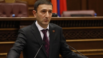 Բաբկեն Թունյանը՝ հակածխախոտային նախագծի մասին 