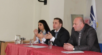 Կառավարման ակադեմիայի ուսանողները քննարկել են ՀՀ զարգացման հեռանկարները
