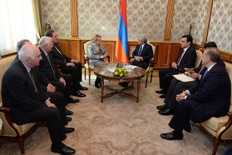 Սերժ Սարգսյանն ընդունել է ՌԴ առողջապահության նախարարին