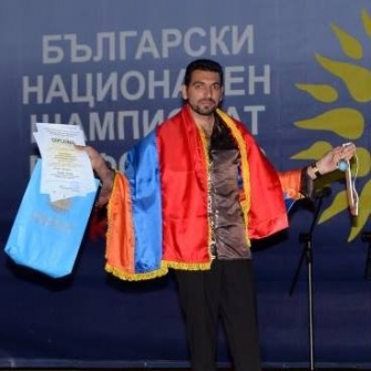 «Նրանք թող գնան հարսանիքներում երգեն, ոչ թե ազգային երգ ու մշակույթ ներկայացնեն»