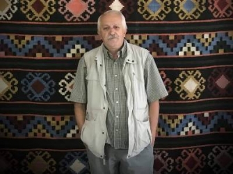 «Մի նայեք, որ փոքր է մեր երկիրը, եթե արդուկով այս սարերը հարթեցնեք, Չինաստանից մեծ կլինի»