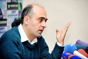 Ֆեյսբուքյան` պոչիկով ու ականջօղիկով ահաբեկիչը