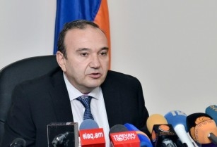 Լևոն Մկրտչյանը հակադարձեց Ռադիկ Մարտիրոսյանին