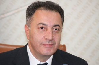 Կառավարության անդամների «ներքին ու արտաքին պրոբլեմները»