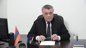 Սողացող նենգություն ընդդիմության ներսում
