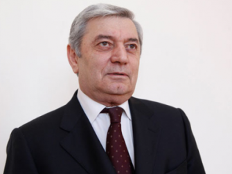 Ֆելիքս Ցոլակյանին զգուշացրել են՝ կուսակցության կարևոր որոշումներին 3 անգամ դեմ քվեարկելու դեպքում կհեռացնեն խմբակցությունից
