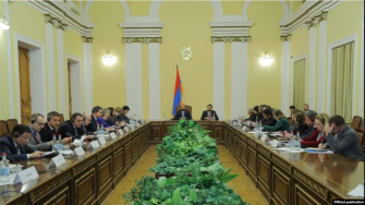 ԱԺ նախագահը ԵԱՀԿ և ԵԽ անդամ երկրների դեսպանների հետ քննարկել է ՍԴ-ի շուրջ իրավիճակը