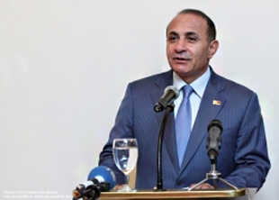 Բունդեսթագի պատգամավոր Վոլֆգանգ Բյորնզենի «Փոքր թերություններով լավ օրինակներ» գրքի շնորհանդեսը՝ Ազգային ժողովում