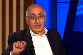 Արա Սահակյան. Նա մեզ խաբեց, թե հետ կբերի փողերը, բայց տվեց հողերը